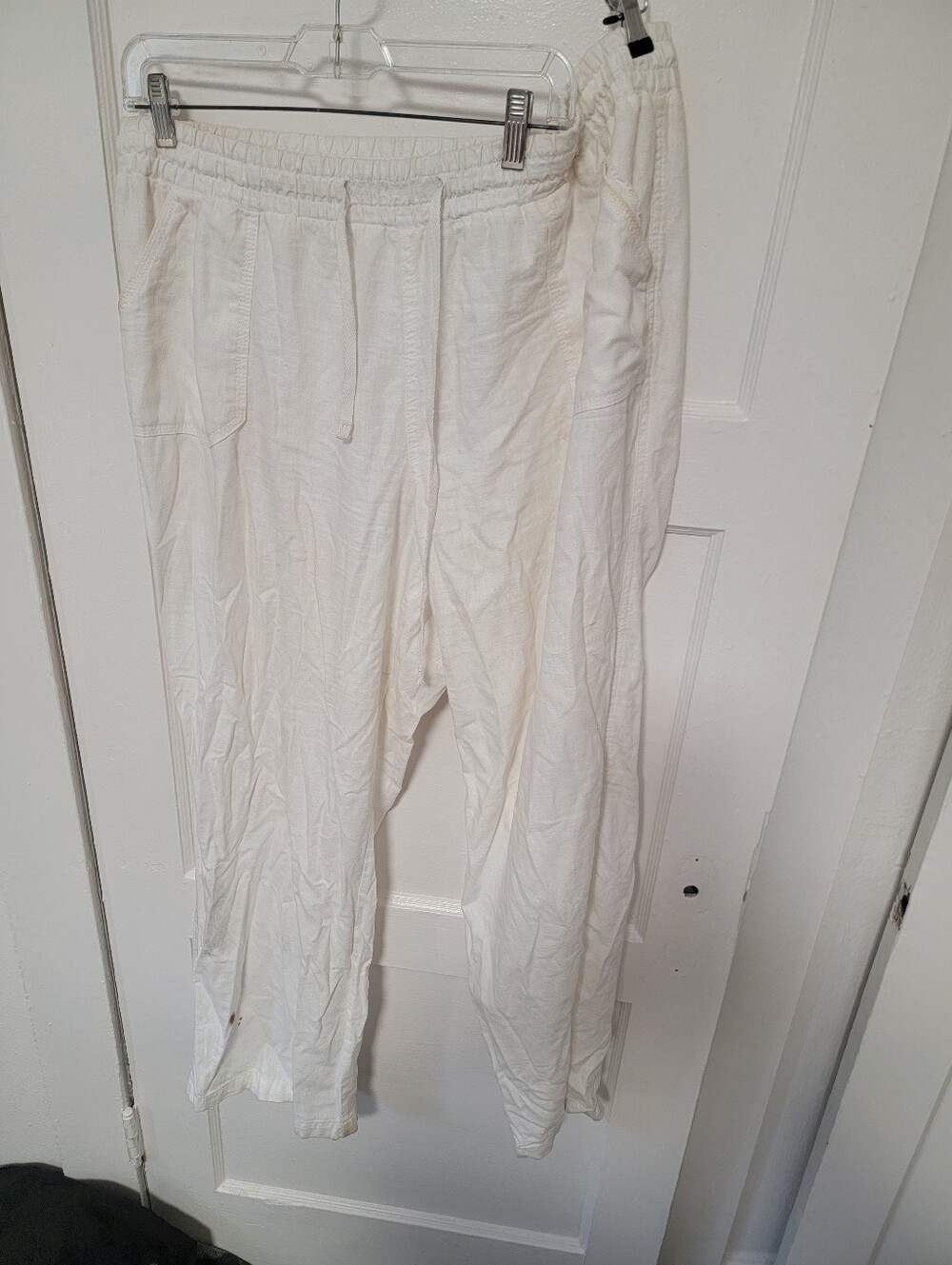 Womans White Drawstring Casual Pants